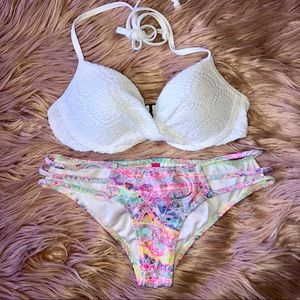 ❌SOLD ON MERCARI❌Swim set!